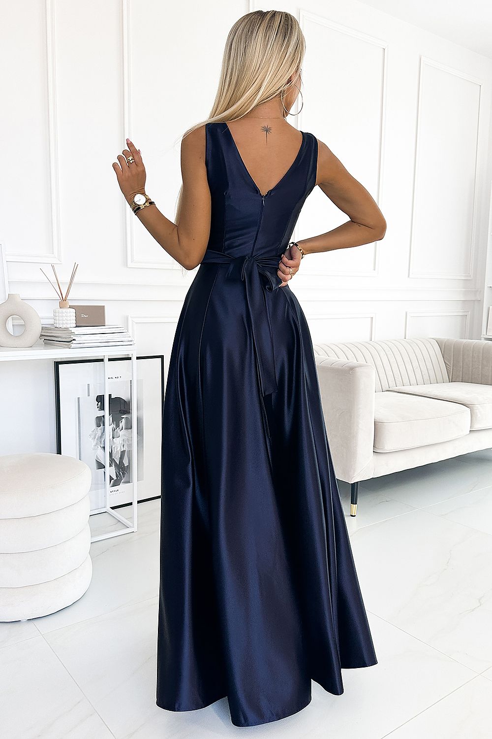 Langes Kleid model 187277 Numoco
