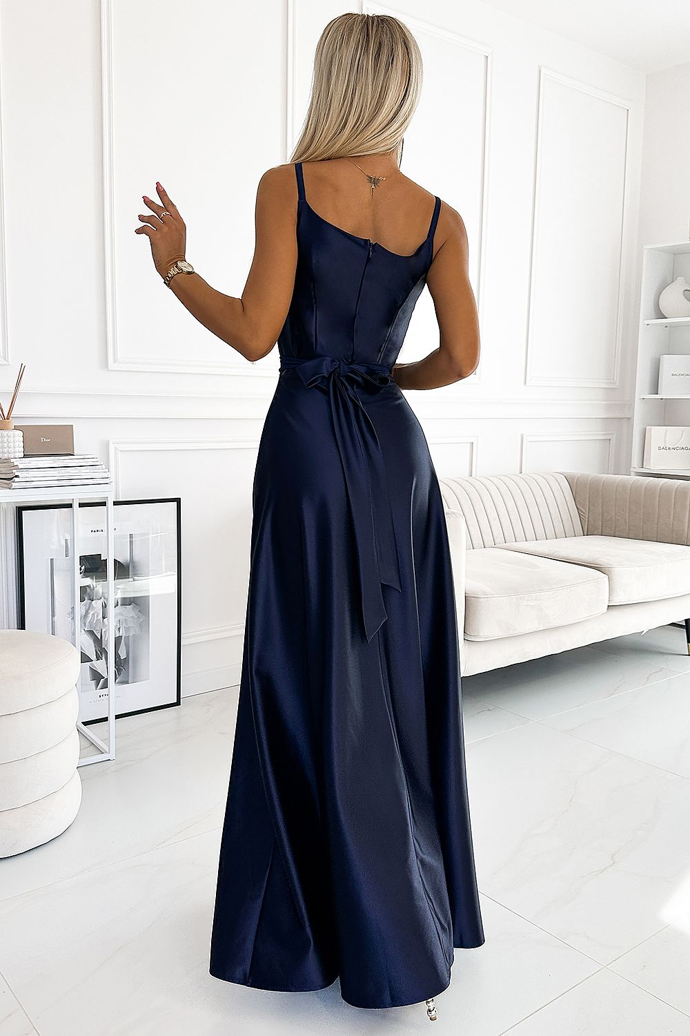 Langes Kleid model 188108 Numoco