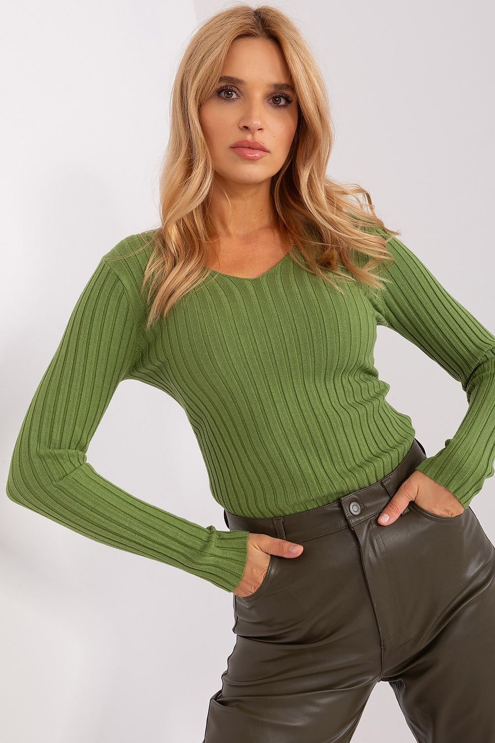 Pullover model 189719 Factory Price