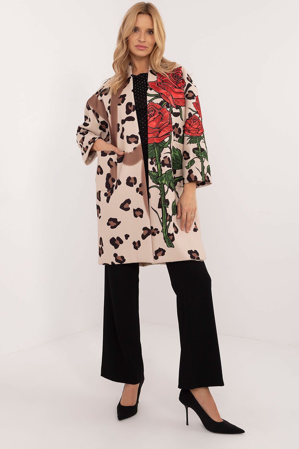 Mantel model 202022 Italy Moda