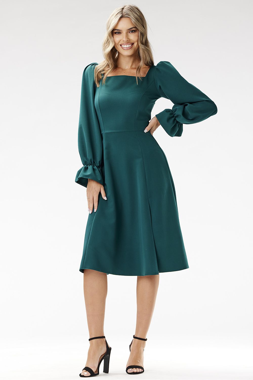 Cocktailkleid model 204268 awama