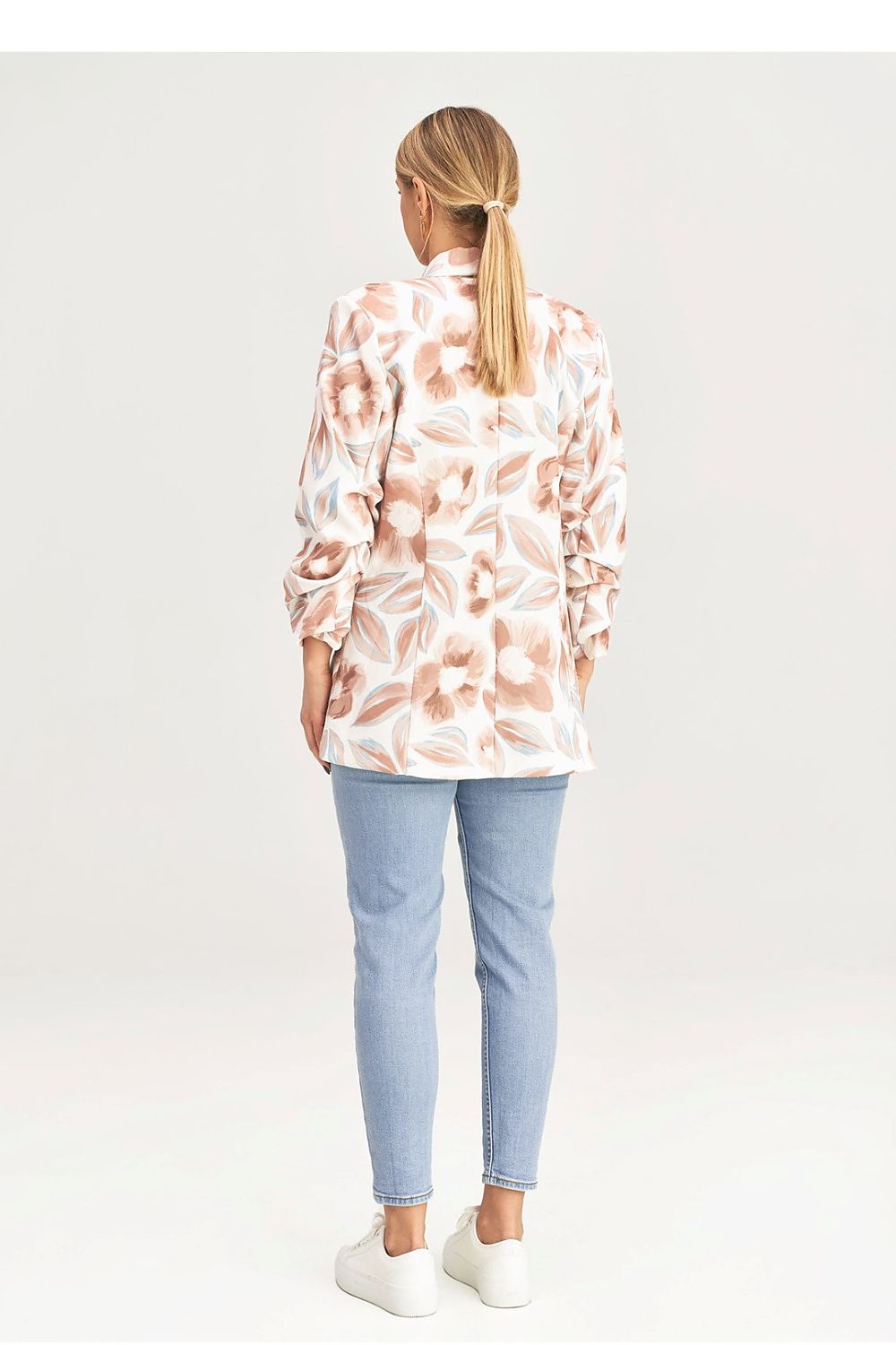 Jacke model 204296 Figl