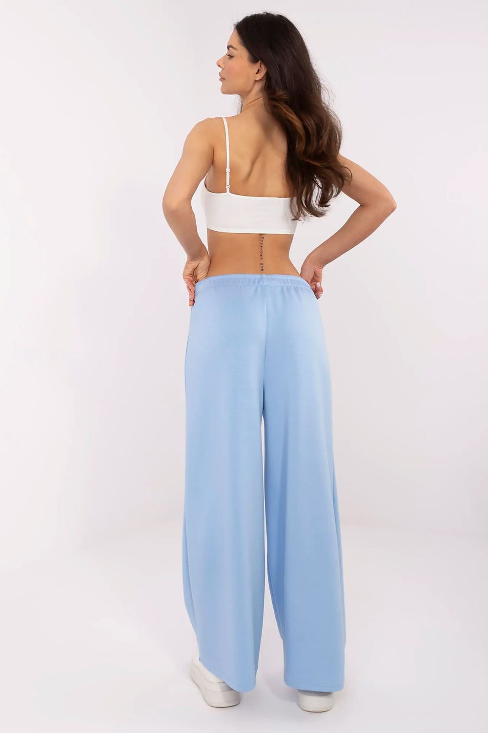 Sportanzug Hosen model 210948 Italy Moda