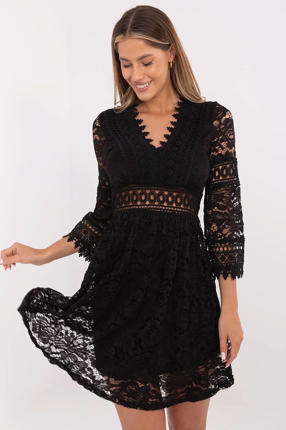 Kurzes Kleid model 212029 Italy Moda
