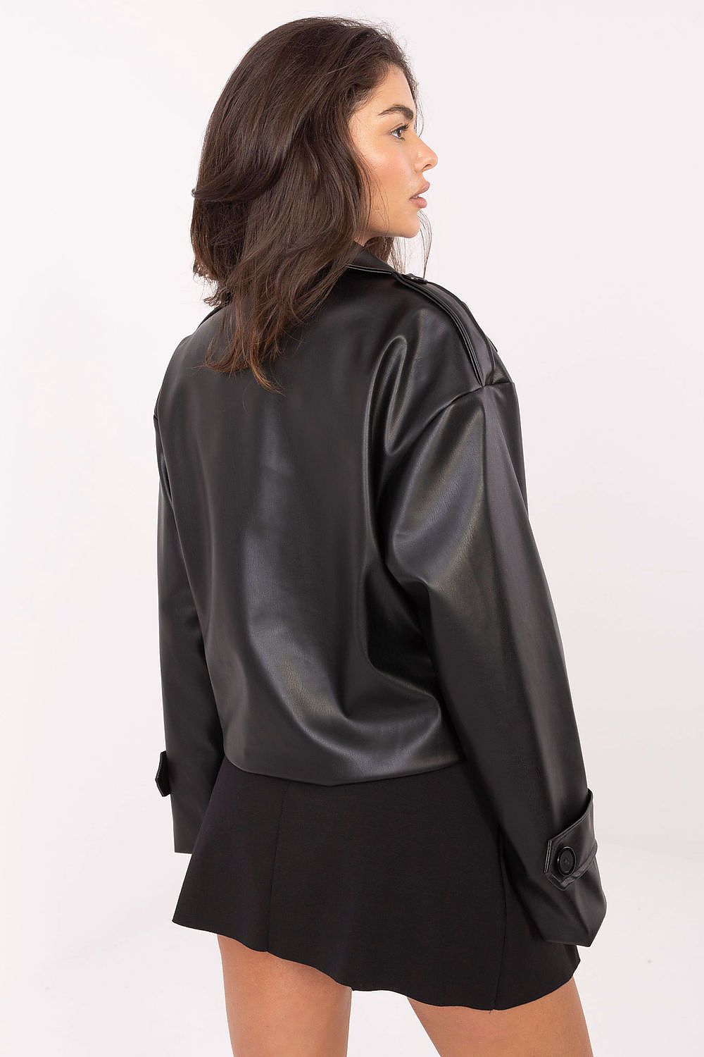 Mantel model 217551 Rue Paris