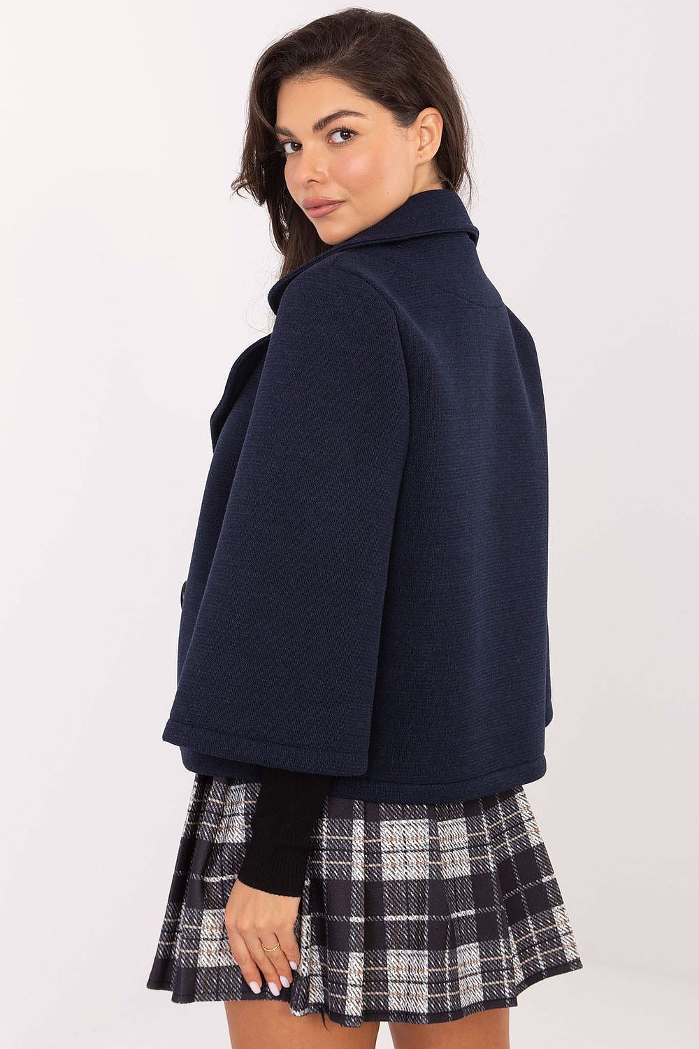 Mantel model 218404 Rue Paris