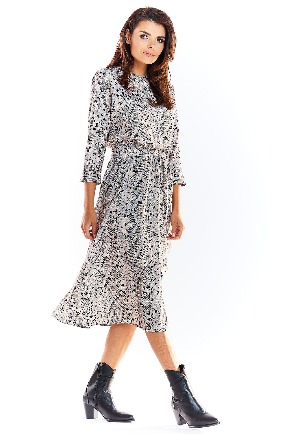 Alltagskleid model 139499 awama