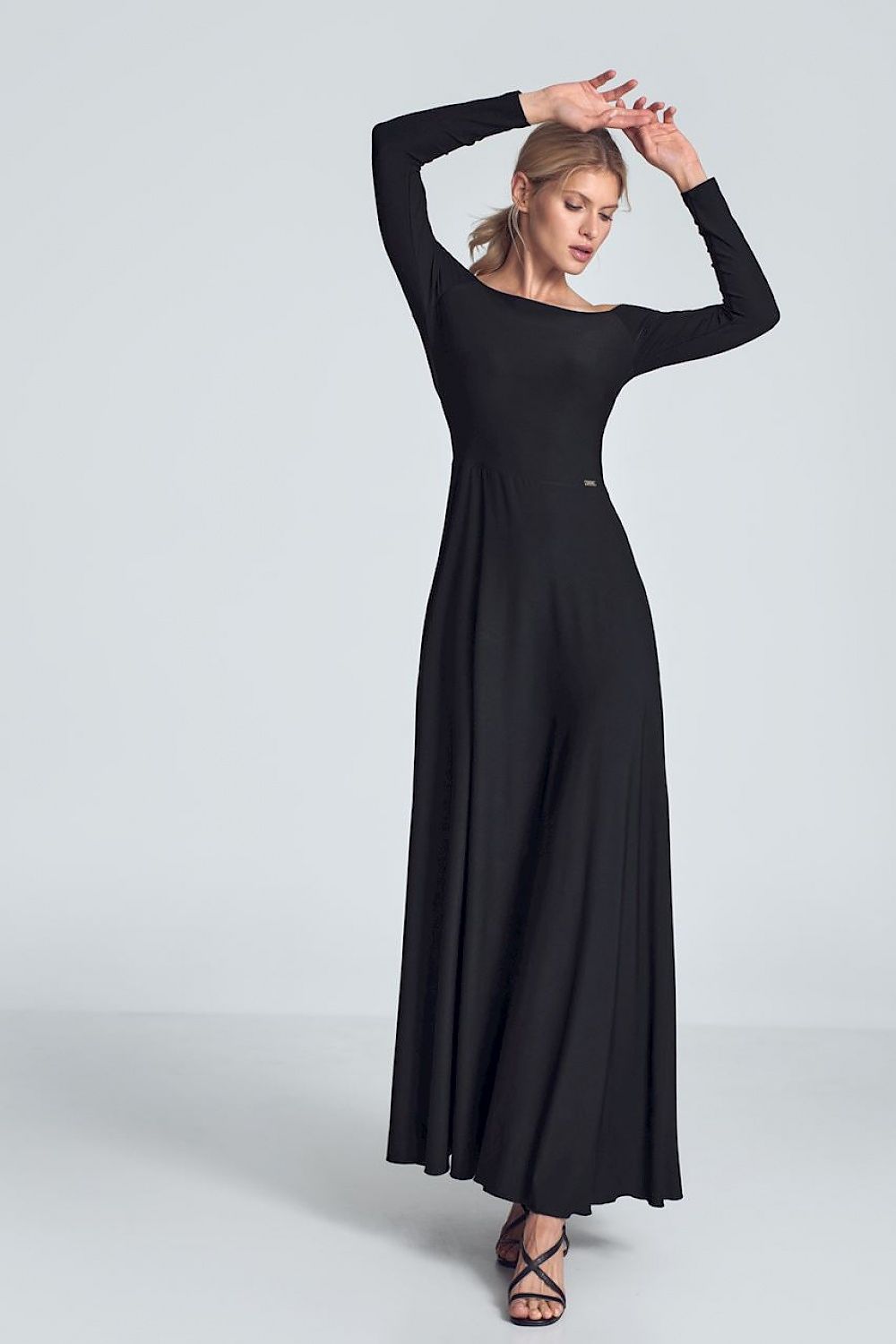 Langes Kleid model 147924 Figl