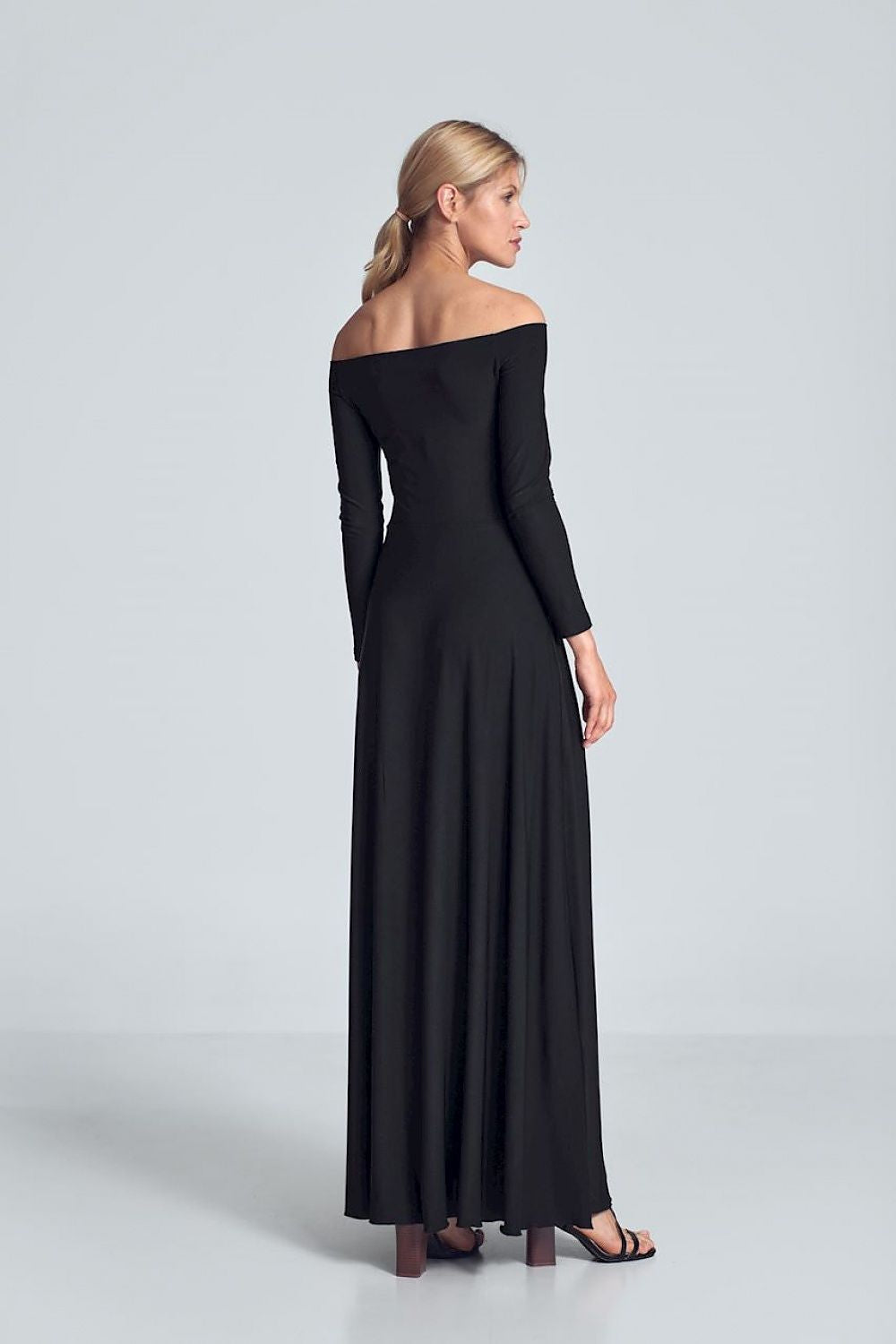 Langes Kleid model 147924 Figl