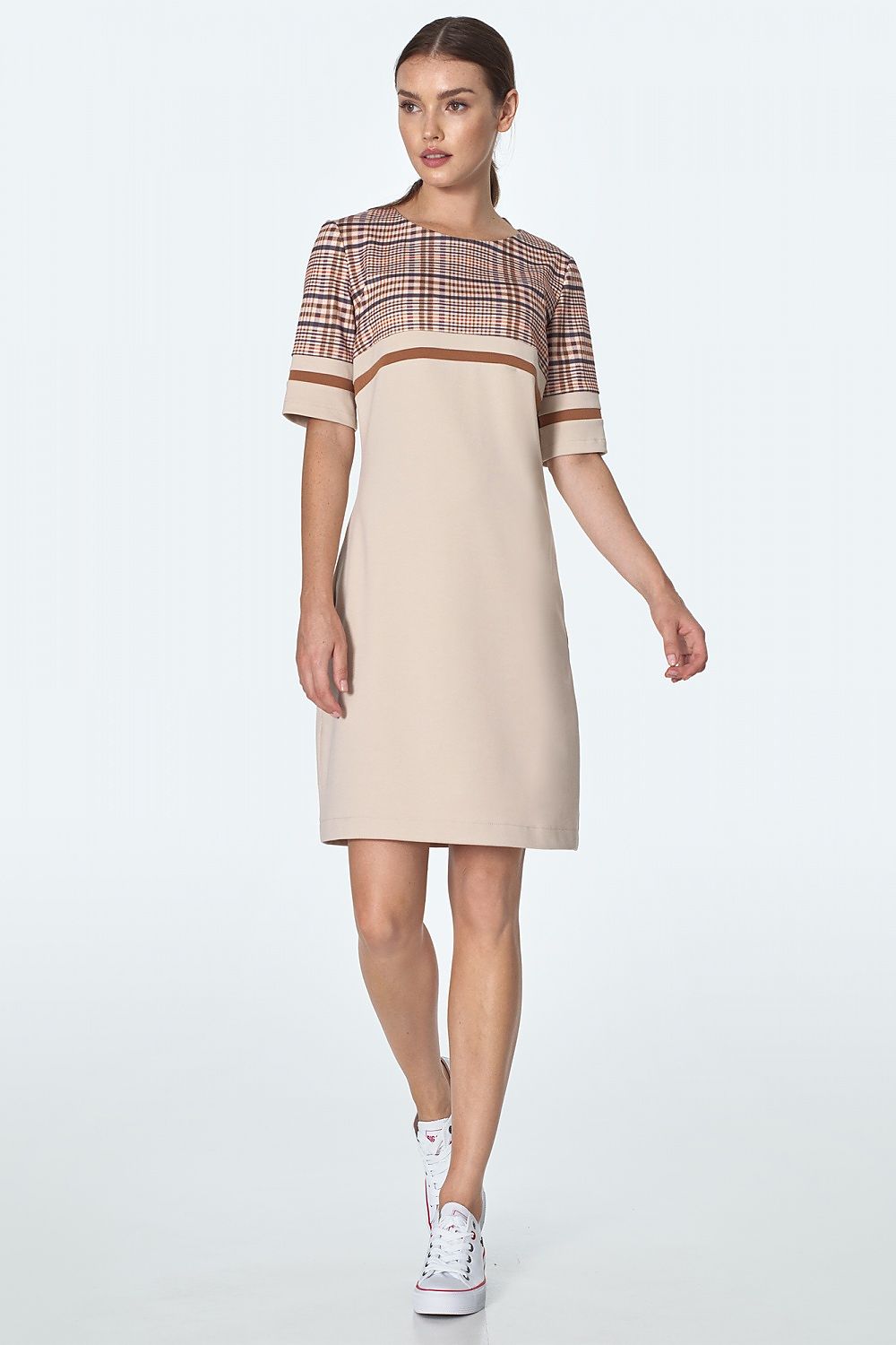 Alltagskleid model 148100 Nife