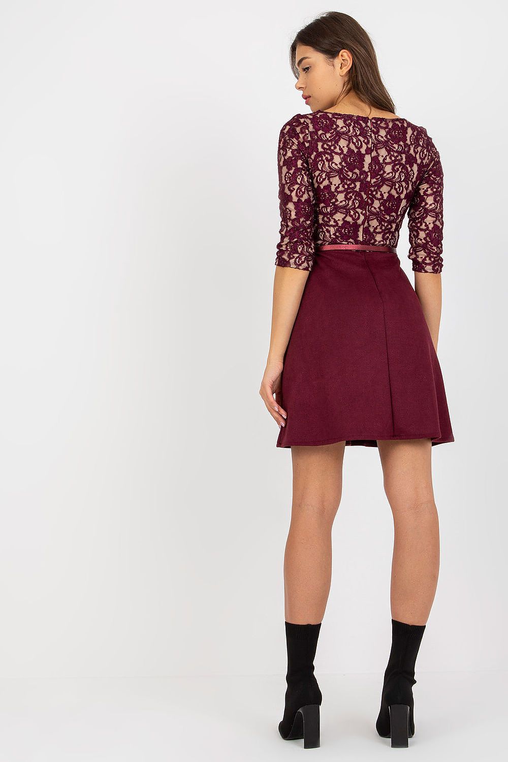 Abendkleid model 174768 Lakerta