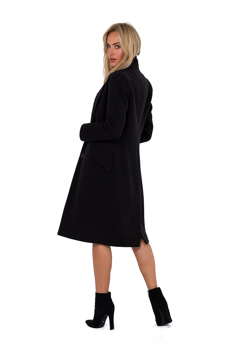 Mantel model 184729 Moe