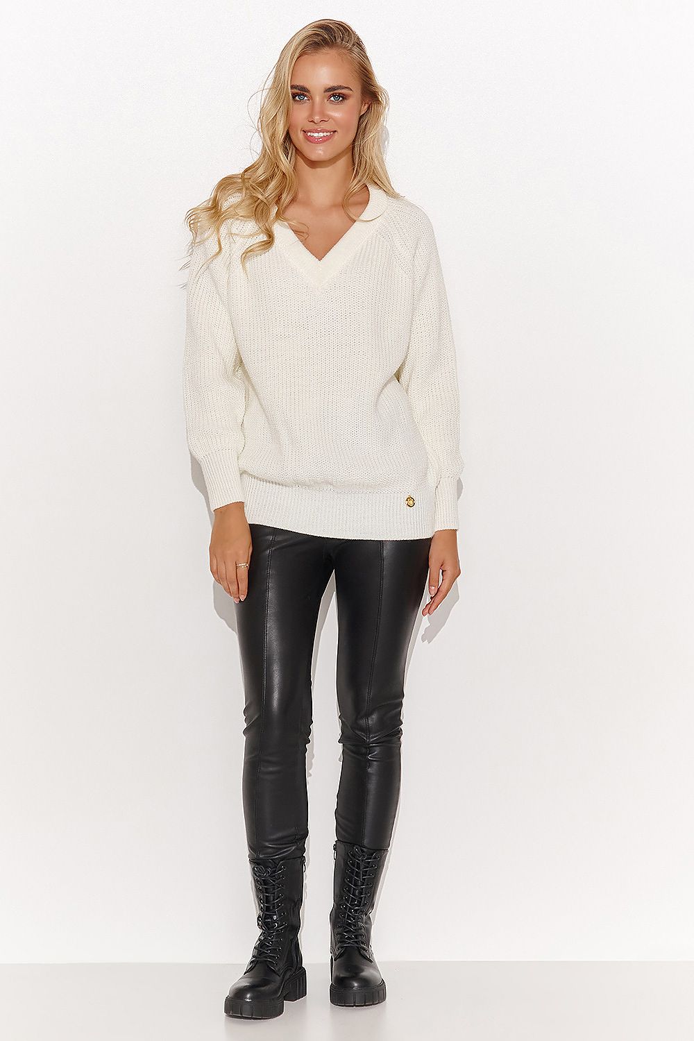 Pullover model 184781 Makadamia