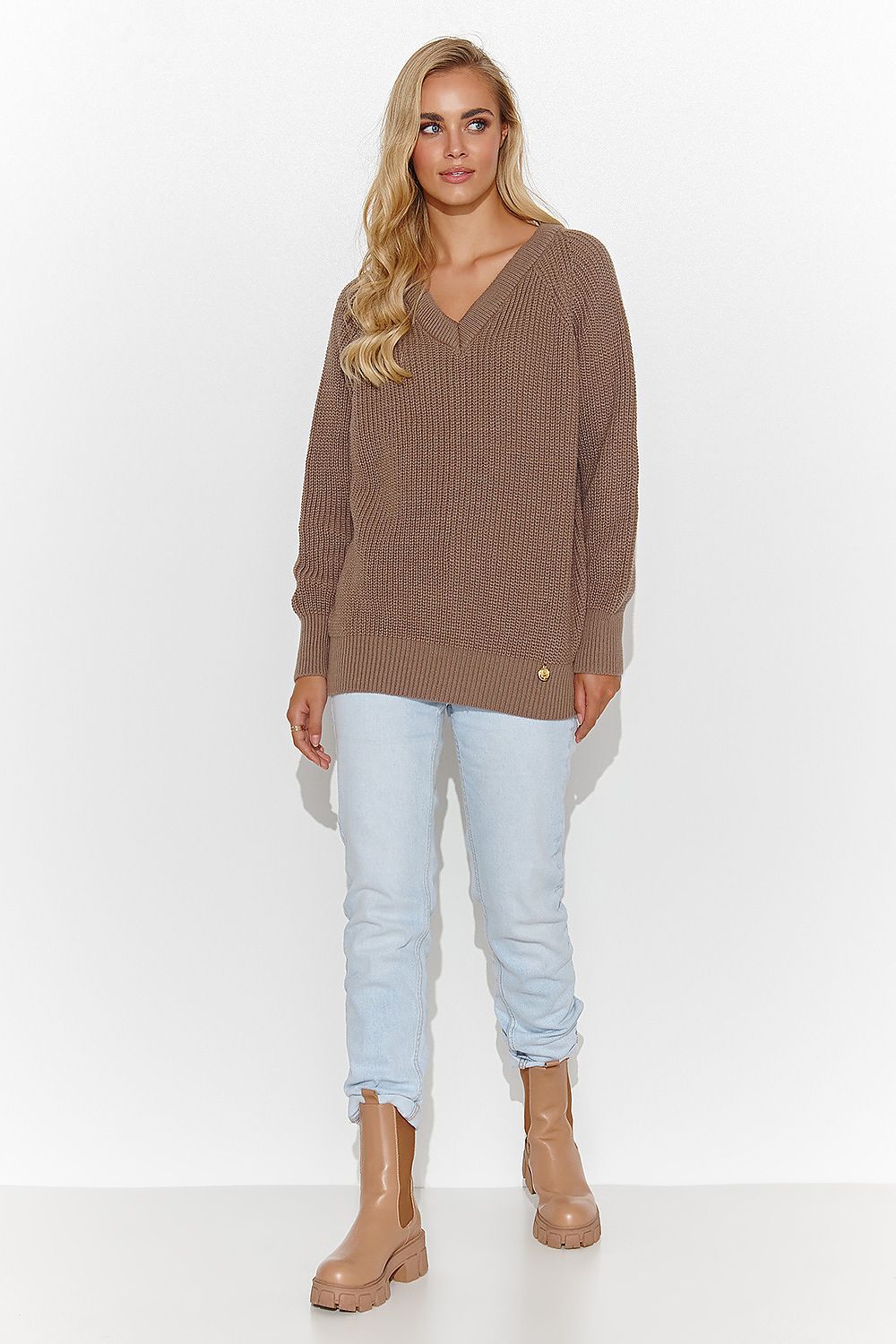 Pullover model 184785 Makadamia