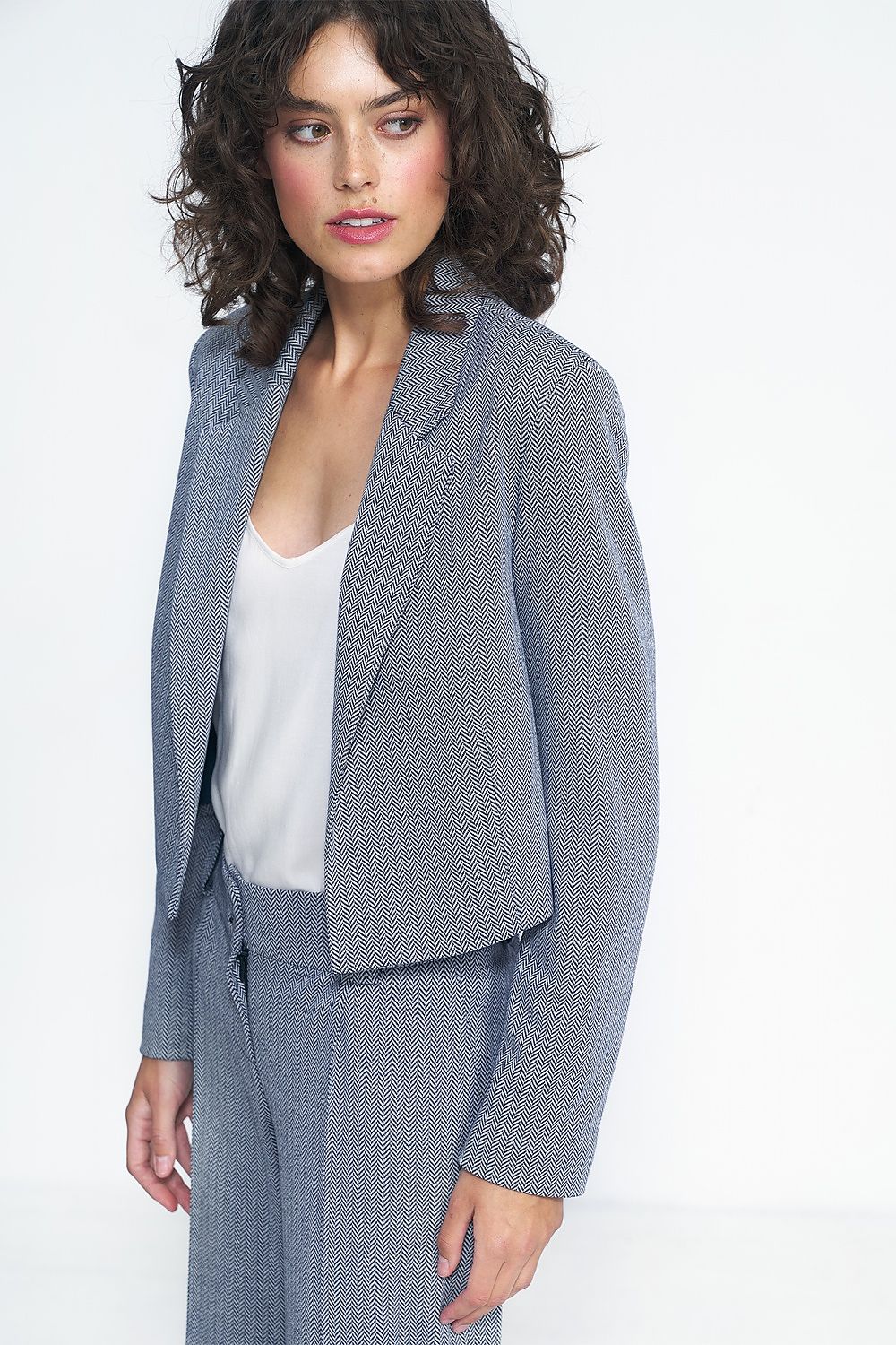 Jacke model 185186 Nife