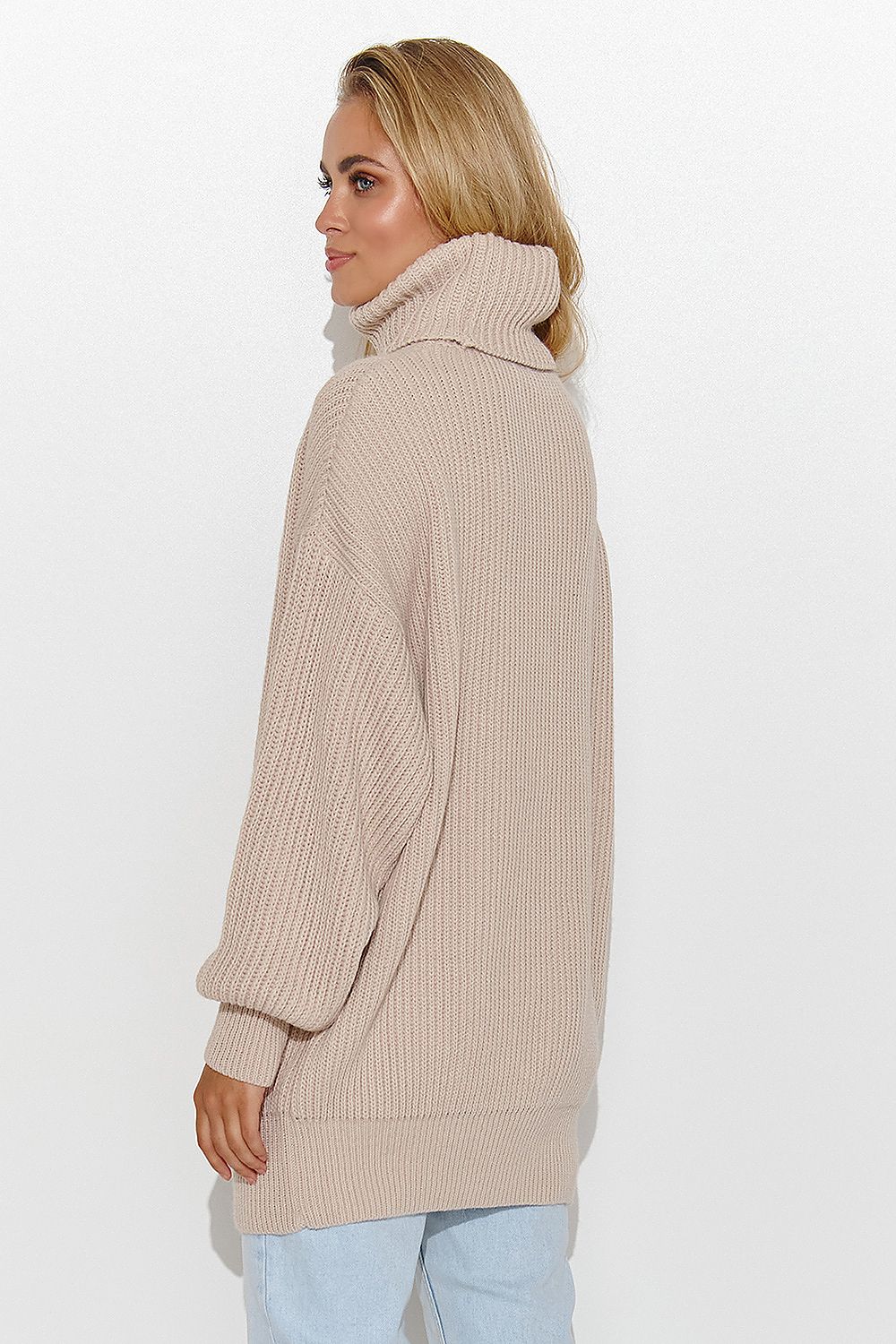 Rollkragenpullover model 185214 Makadamia