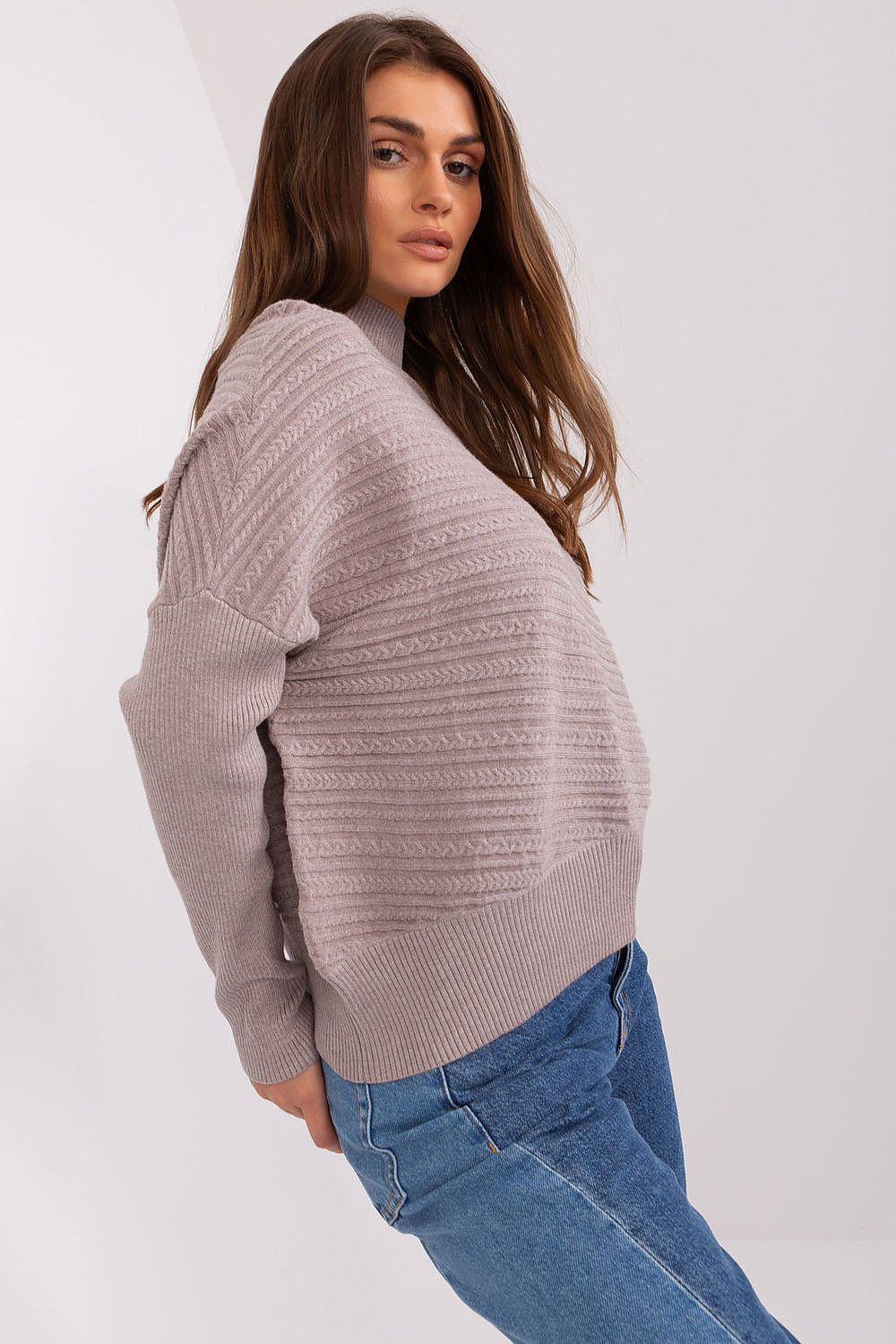 Pullover model 186572 AT