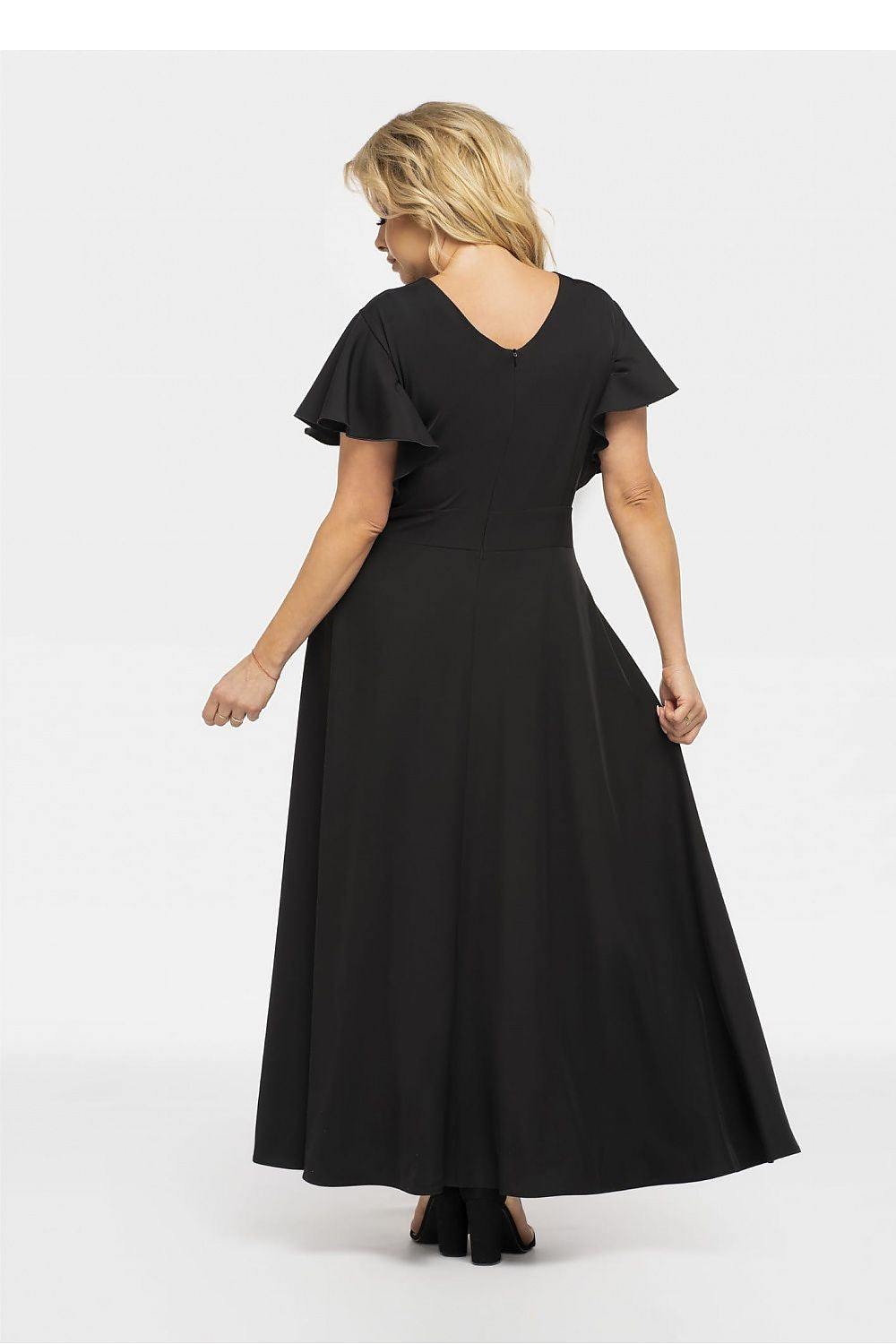  Plus-Size Kleider model 190942 Karko 