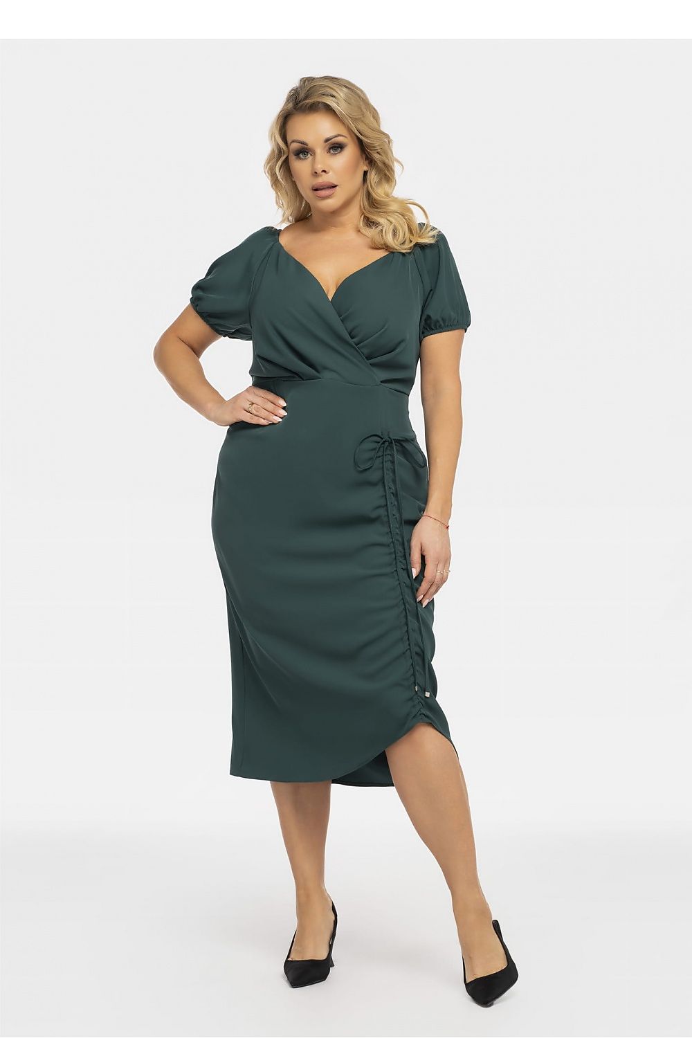  Plus-Size Kleider model 190954 Karko 