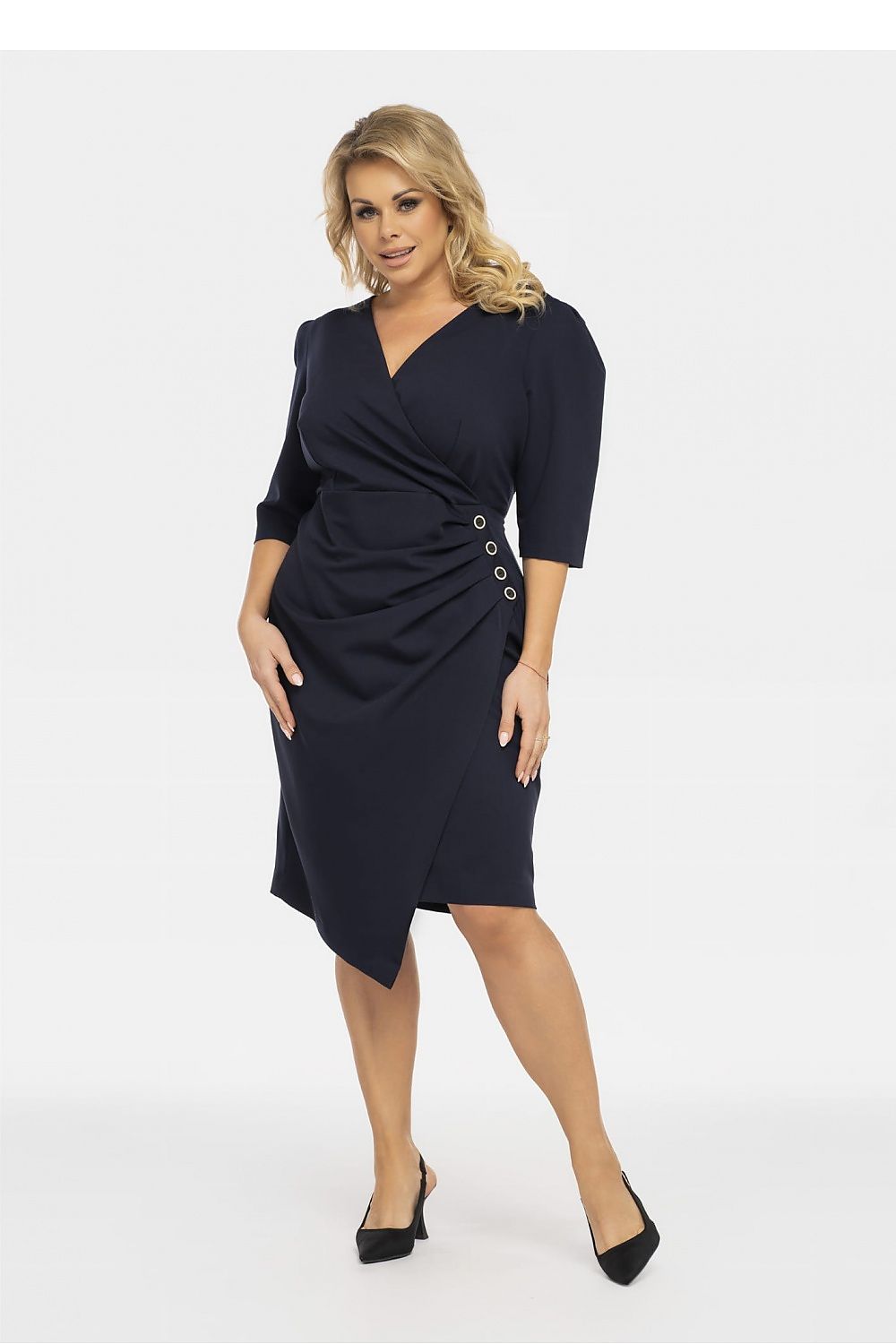  Plus-Size Kleider model 190963 Karko 