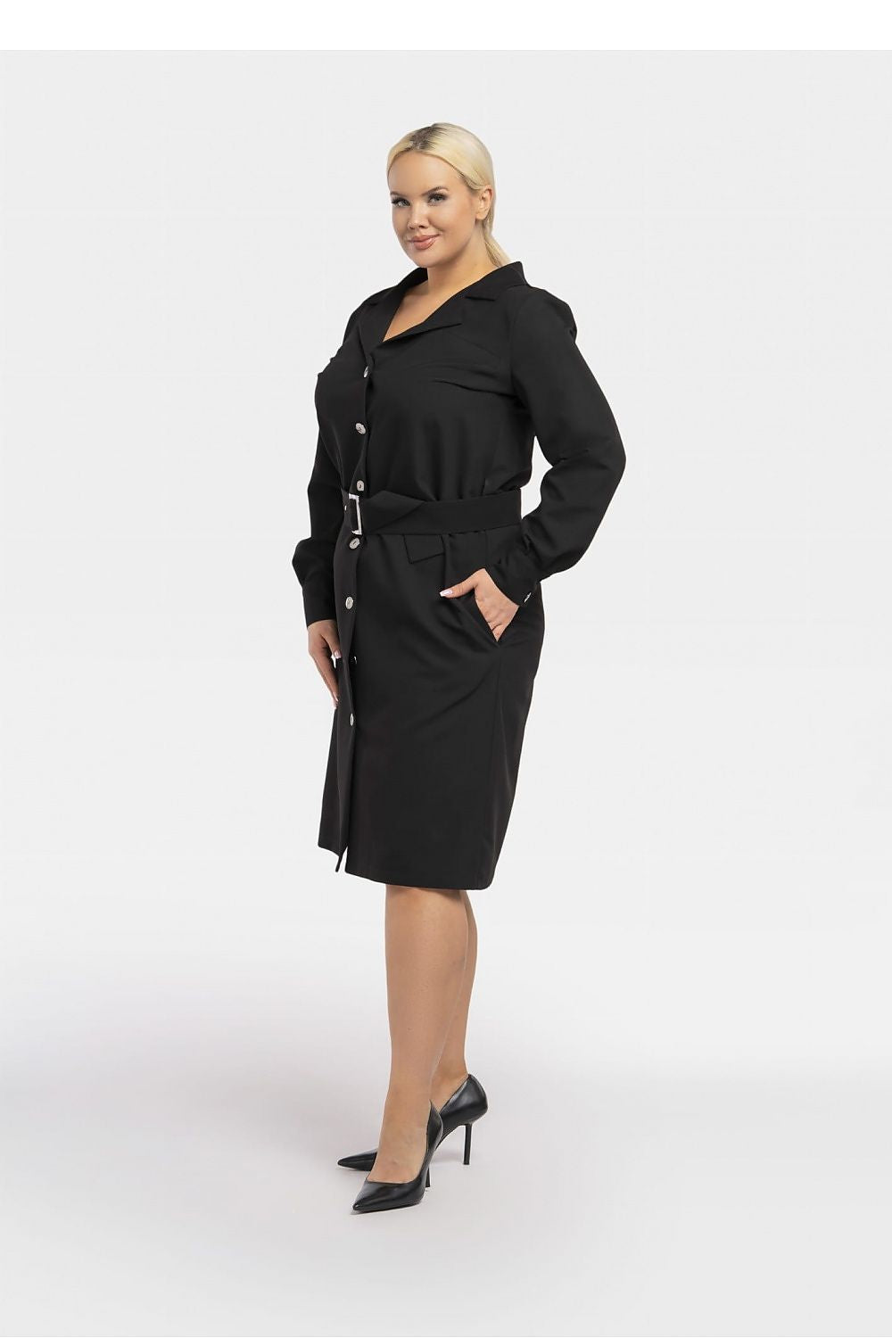  Plus-Size Kleider model 193905 Karko 