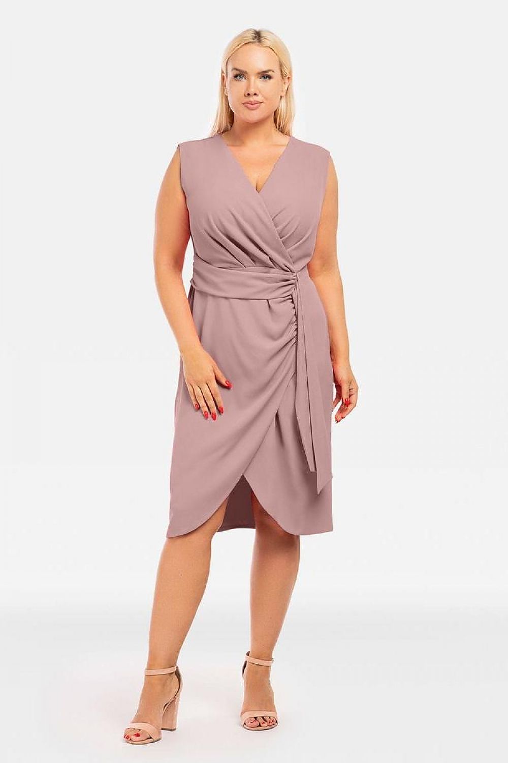  Plus-Size Kleider model 196872 Karko 