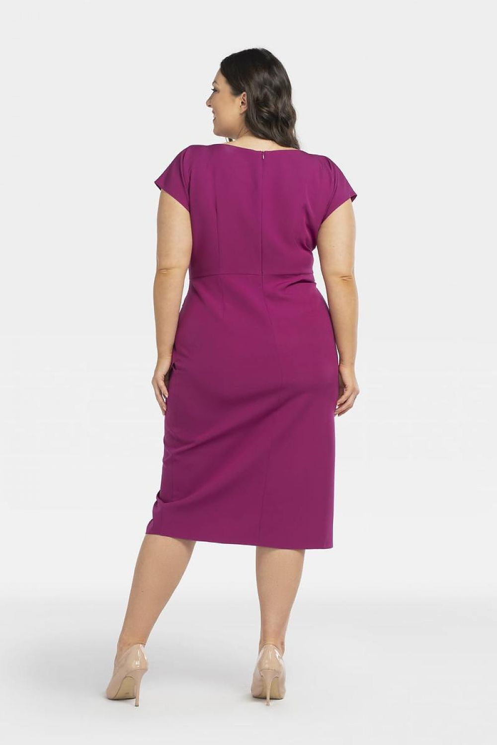  Plus-Size Kleider model 196874 Karko 