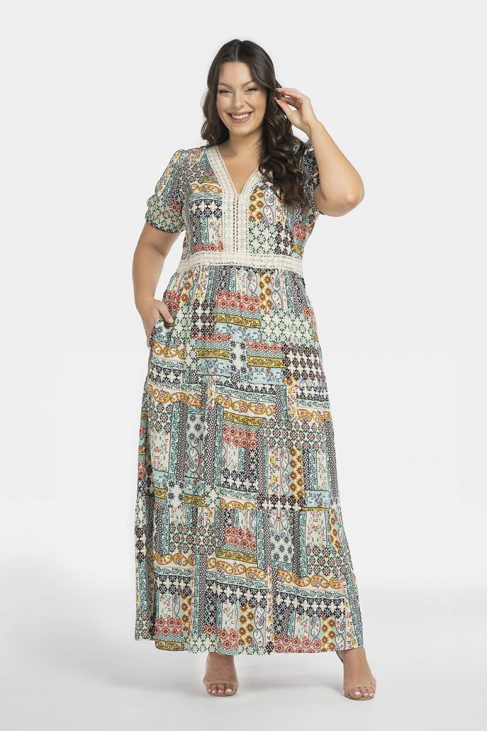  Plus-Size Kleider model 196883 Karko 