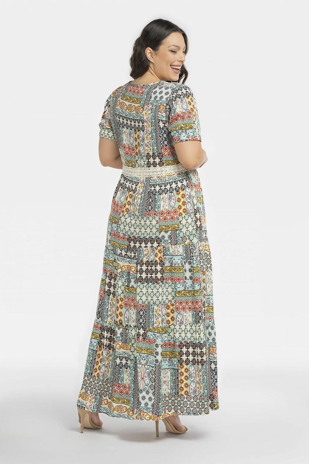  Plus-Size Kleider model 196883 Karko 