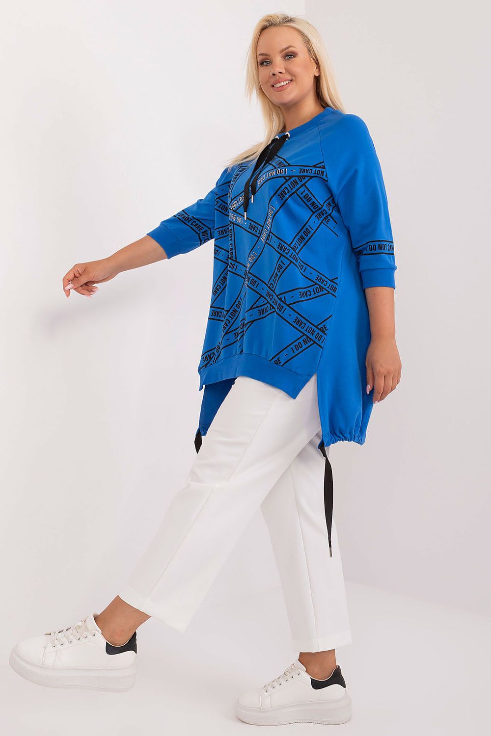  Plus-Size Bluse model 201840 Relevance 