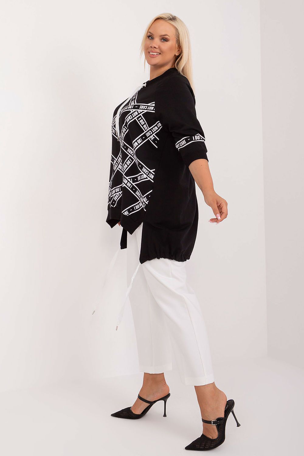  Plus-Size Bluse model 201845 Relevance 
