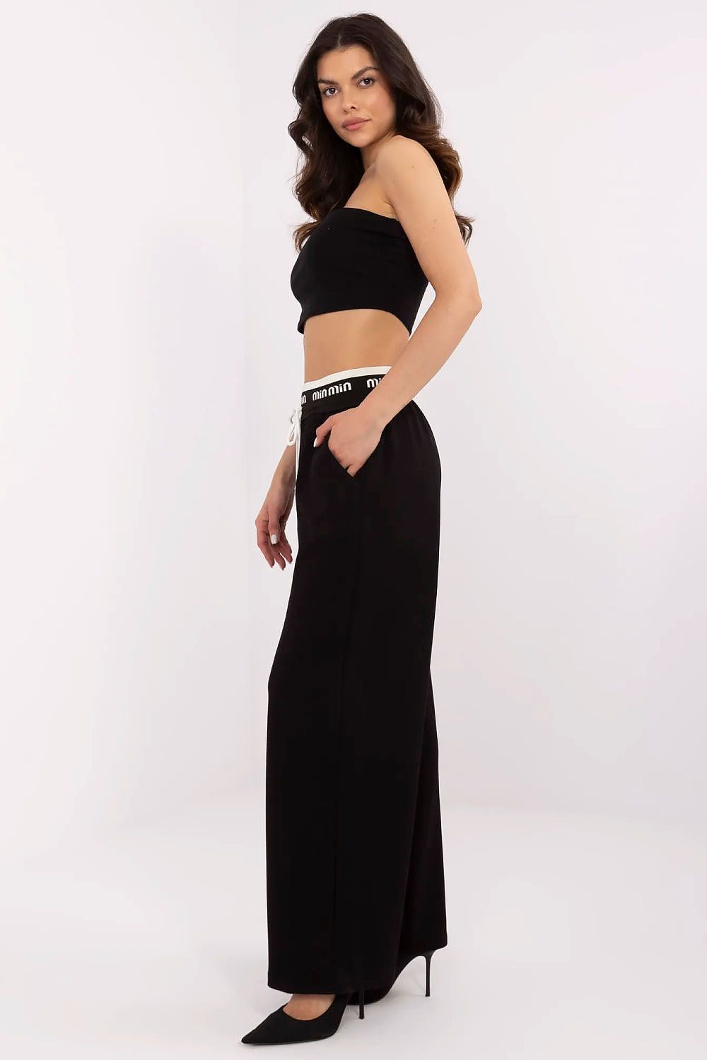  Sportanzug Hosen model 210887 Italy Moda 