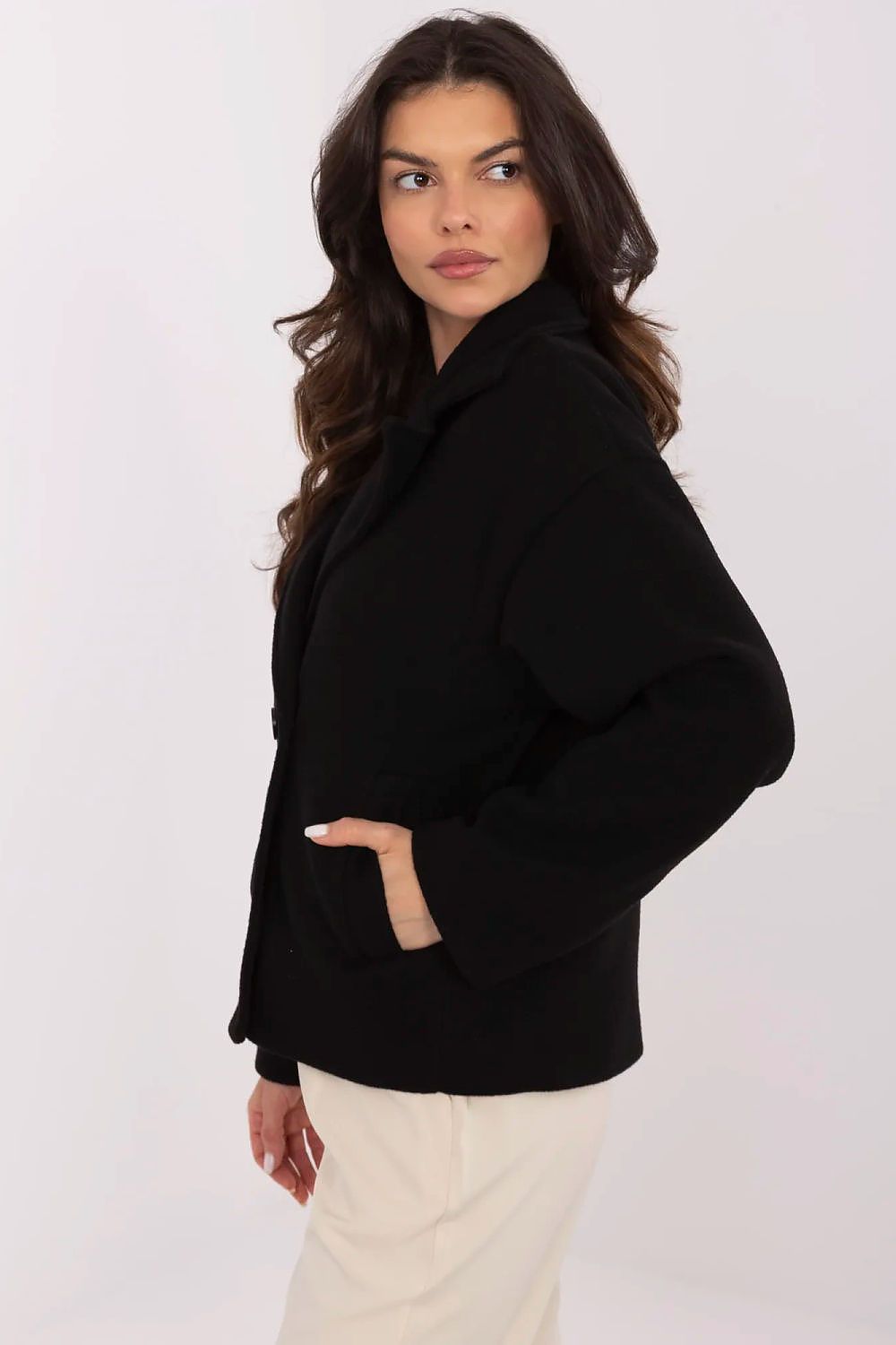  Mantel model 211297 Italy Moda 