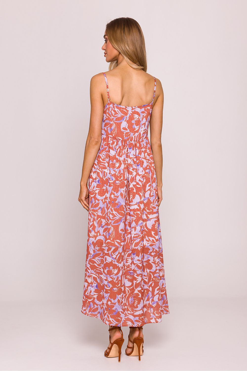  Alltagskleid model 213662 Moe 