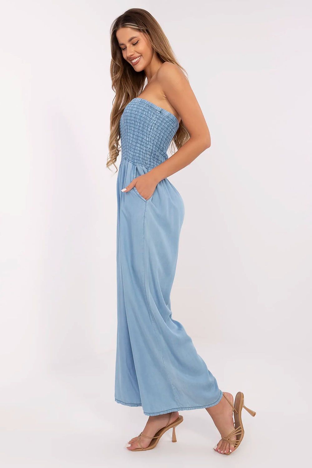  Overall model 214300 Italy Moda 