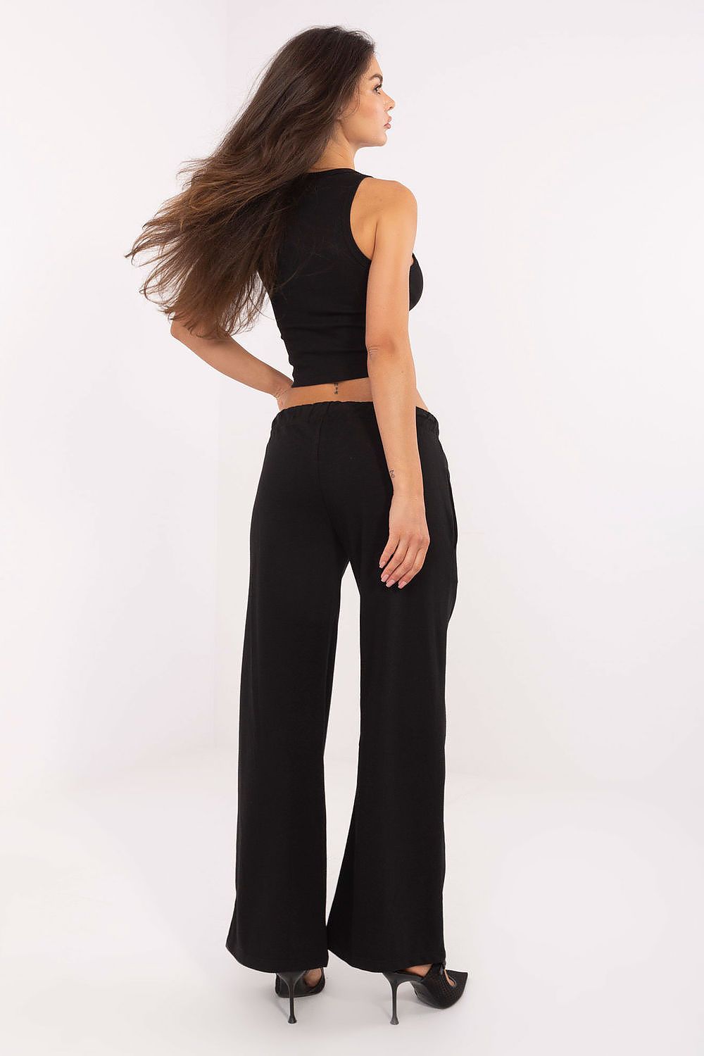  Sportanzug Hosen model 216508 Relevance 