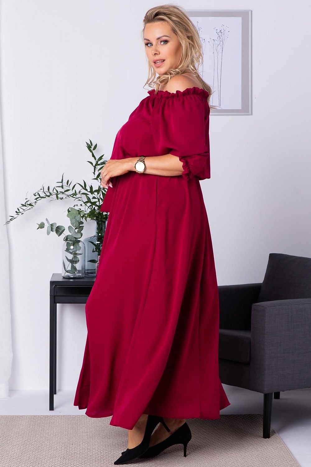  Plus-Size Kleider model 182179 Karko 