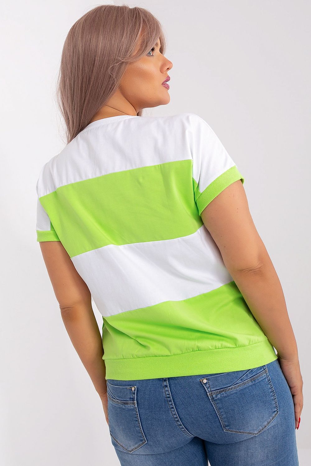 Plus-Size Bluse model 182744 Relevance 