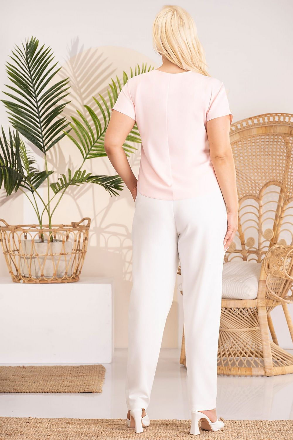  Plus-Size Bluse model 183321 Karko 