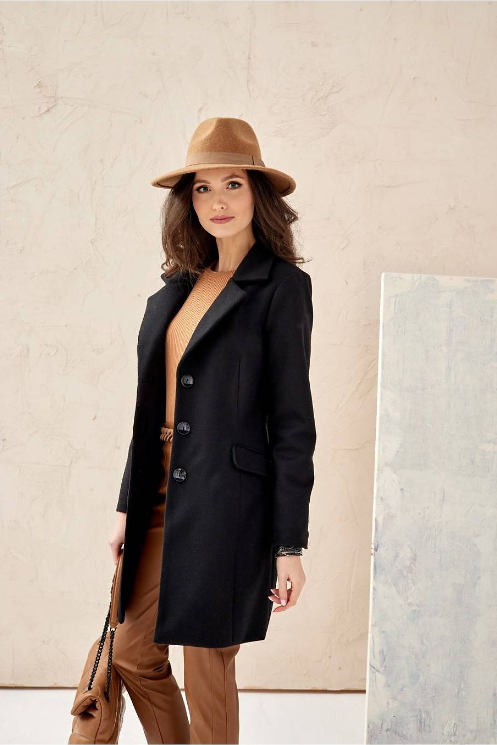  Mantel model 184498 Roco Fashion 